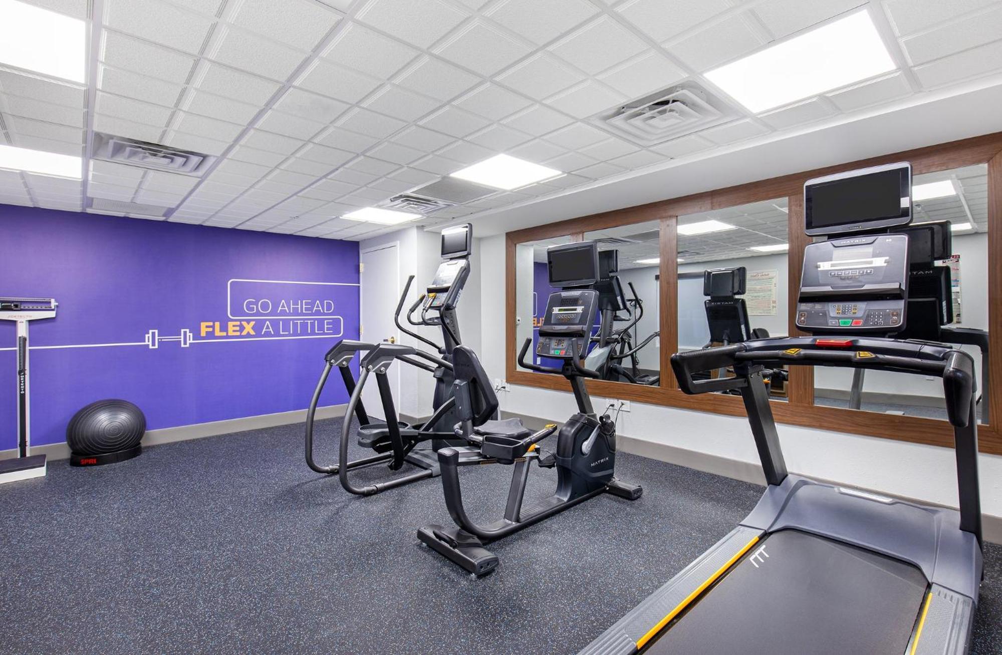 Holiday Inn Express Hurricane Mills Waverly By Ihg Luaran gambar