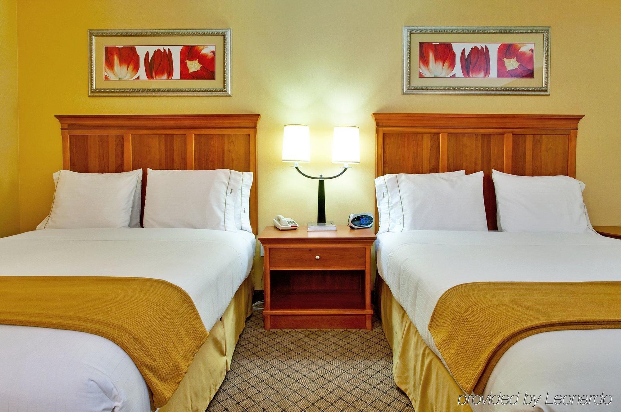 Holiday Inn Express Hurricane Mills Waverly By Ihg Luaran gambar