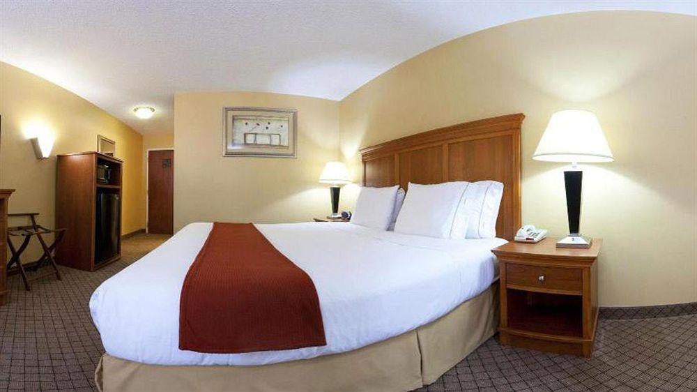 Holiday Inn Express Hurricane Mills Waverly By Ihg Luaran gambar