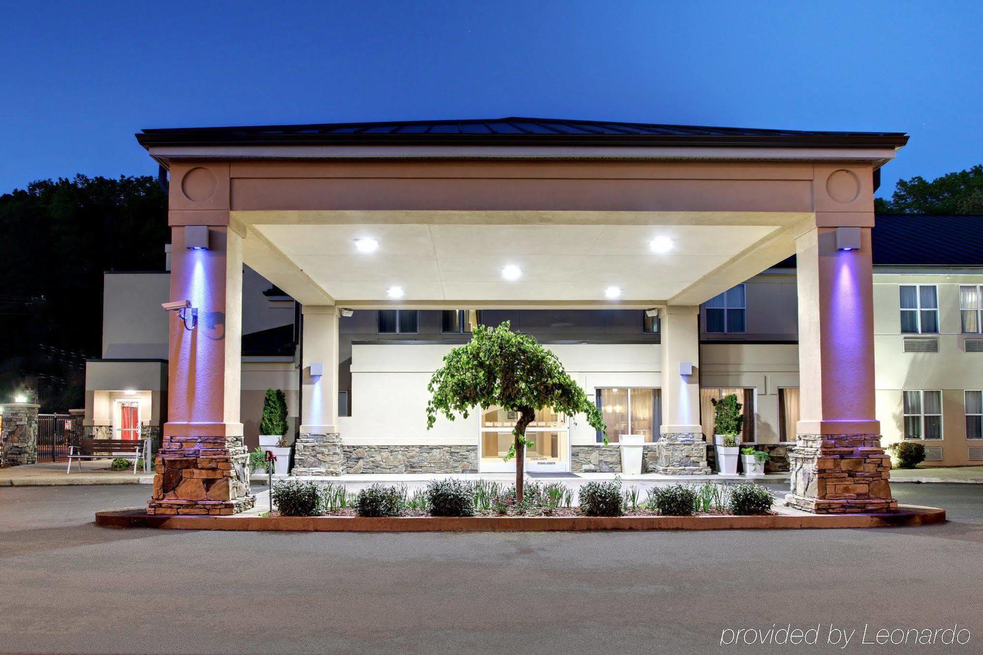 Holiday Inn Express Hurricane Mills Waverly By Ihg Luaran gambar